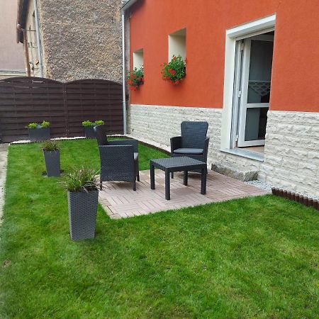 Apartament Przy Ratuszu Boguszów-Gorce Exterior foto